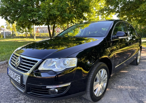 Volkswagen Passat cena 18800 przebieg: 220000, rok produkcji 2006 z Poręba małe 326